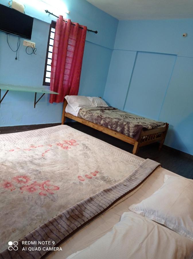 Aarraams Farms & Resorts Masinagudi Buitenkant foto