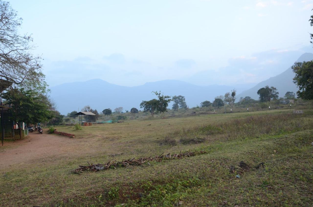 Aarraams Farms & Resorts Masinagudi Buitenkant foto